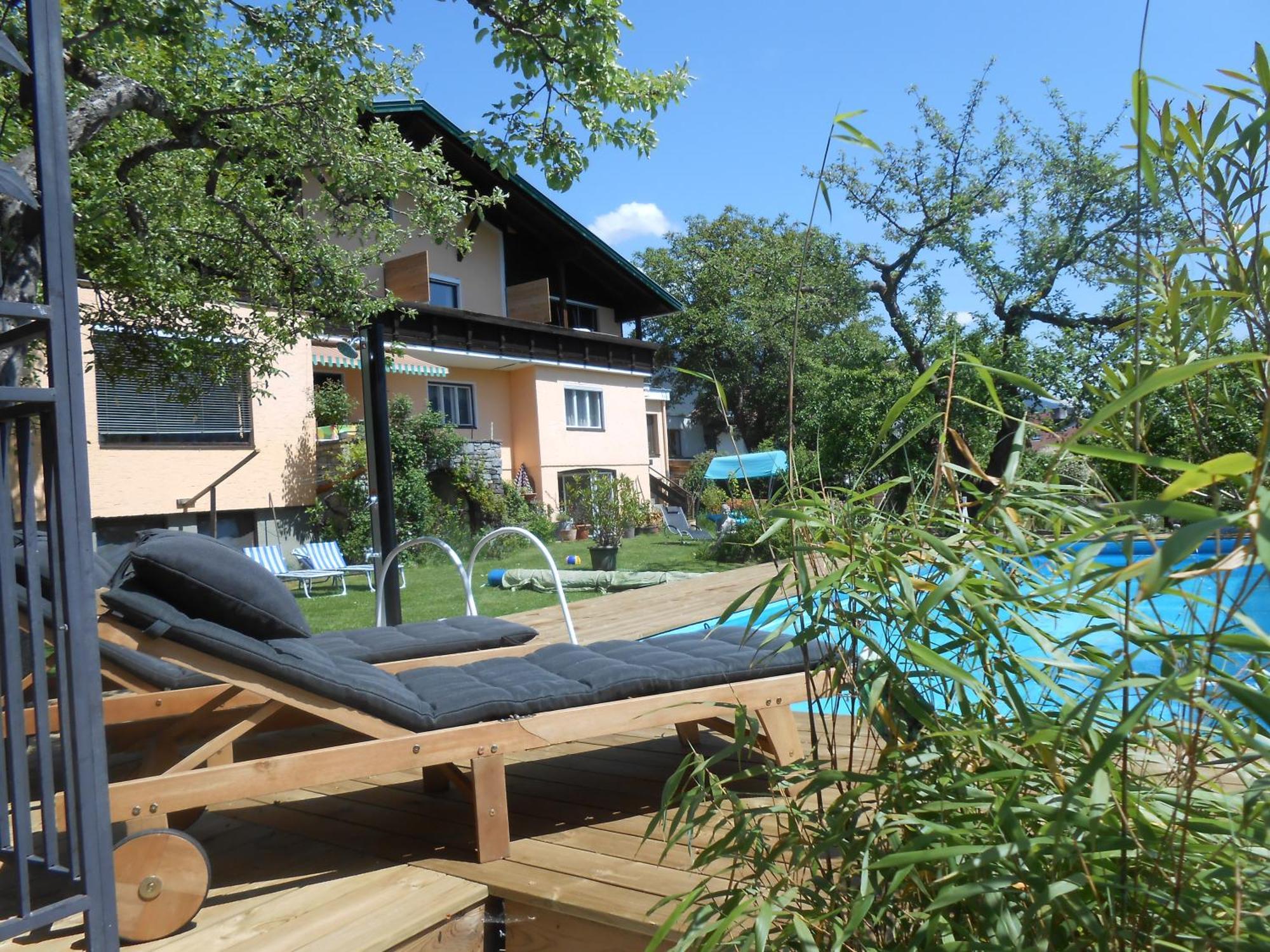 Gaestehaus Edelweiss เทลฟ์ส ภายนอก รูปภาพ